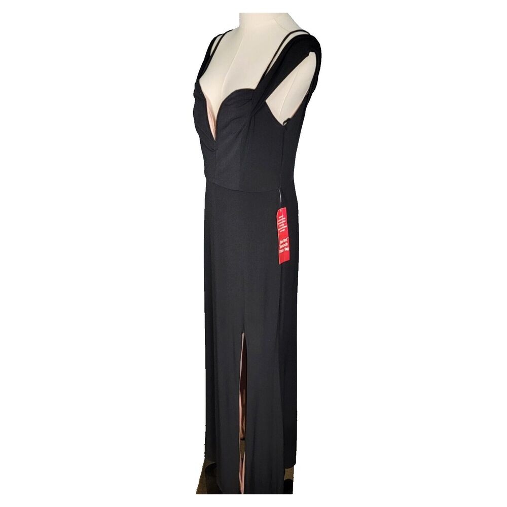 City Triangle Sz 11 Black Gown Pale Pink Pop of Color Stretchy Off Shoulder - Picture 2 of 16